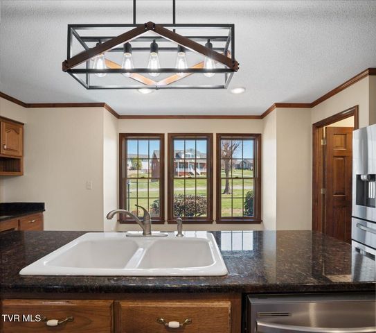 185 Appian Way, Greeneville, TN 37745
