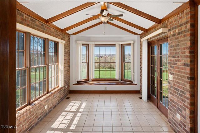 185 Appian Way, Greeneville, TN 37745