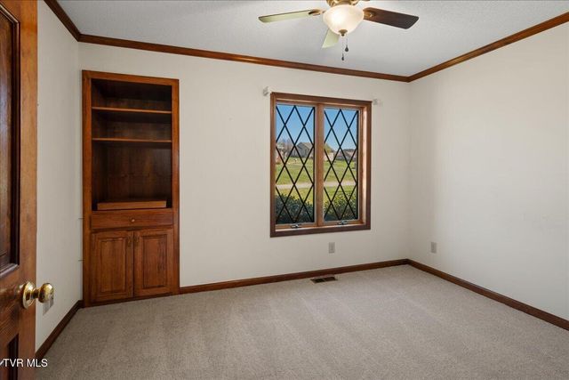 185 Appian Way, Greeneville, TN 37745