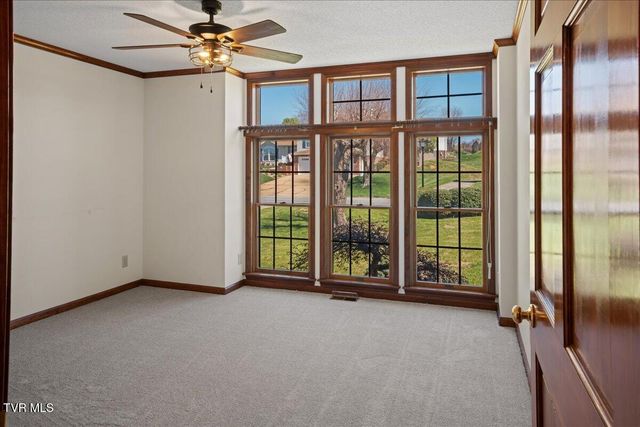 185 Appian Way, Greeneville, TN 37745