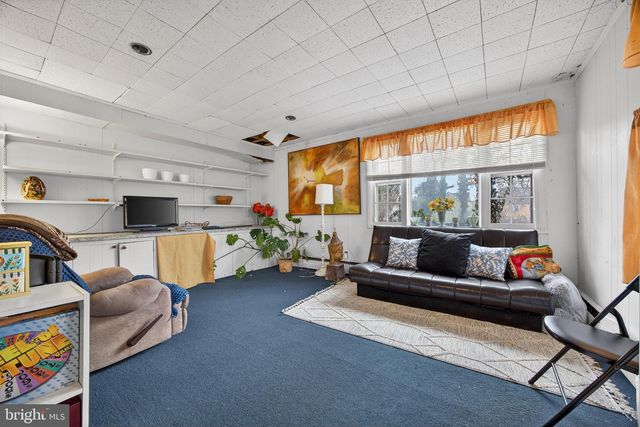 3629 FOREST GARDEN AVE, Baltimore, MD 21207