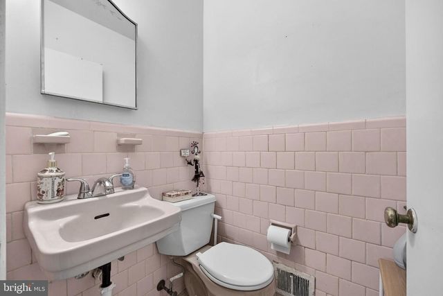 3629 FOREST GARDEN AVE, Baltimore, MD 21207