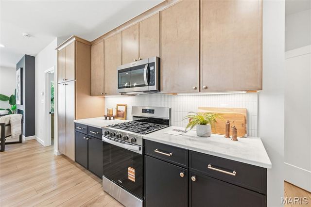 37 Pheasant Ring Drive, St Peters, MO 63376