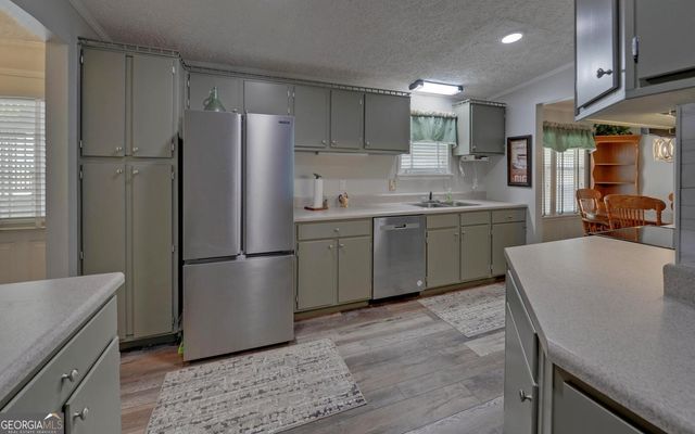123 Ridgemore Circle, Toccoa, GA 30577