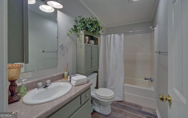 123 Ridgemore Circle, Toccoa, GA 30577