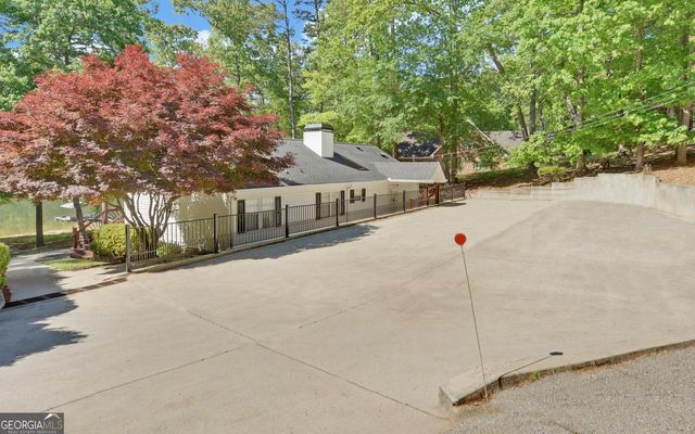 123 Ridgemore Circle, Toccoa, GA 30577