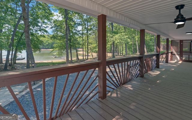 123 Ridgemore Circle, Toccoa, GA 30577