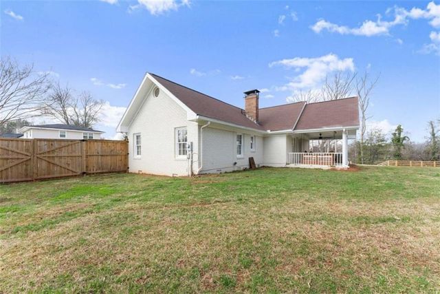 63&77 Angel Lane, Cleveland, GA 30528