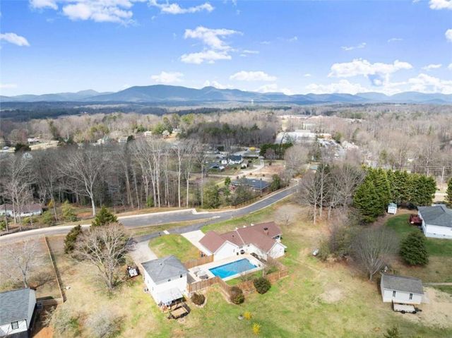 63&77 Angel Lane, Cleveland, GA 30528