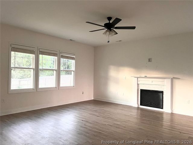380 Leach Creek Drive, Raeford, NC 28376