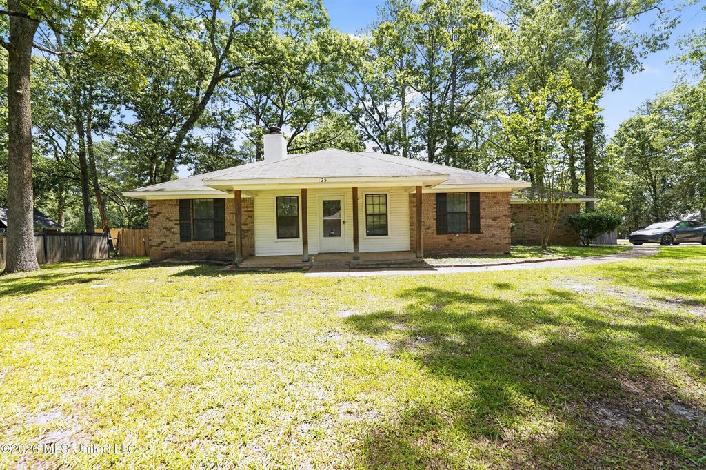 125 Brandy Run Road, Brandon, MS 39047