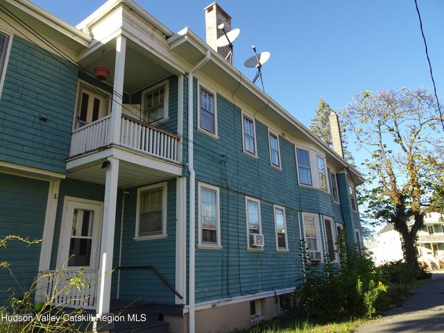 823-825 Columbia Street 3, Hudson, NY 12534