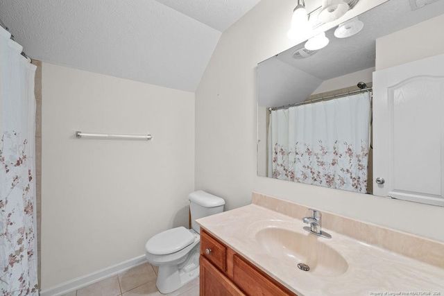 2533 Canford Lane, Fayetteville, NC 28304