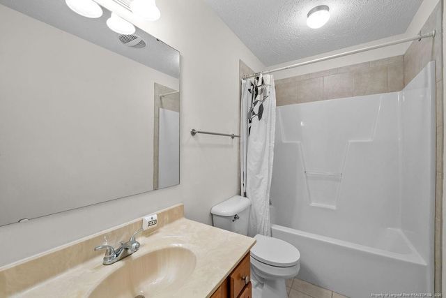 2533 Canford Lane, Fayetteville, NC 28304