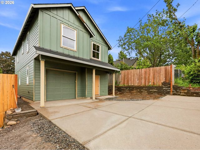 520 S Buxton St, Troutdale, OR 97060