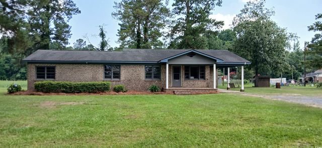 1206 French Rd, Mullins, SC 29574