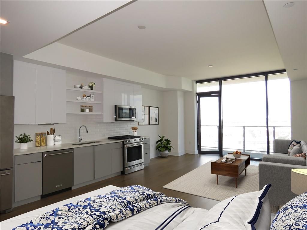 Image 10 of property listing at 788 W Marietta Street NW 1412, Atlanta, GA 30318