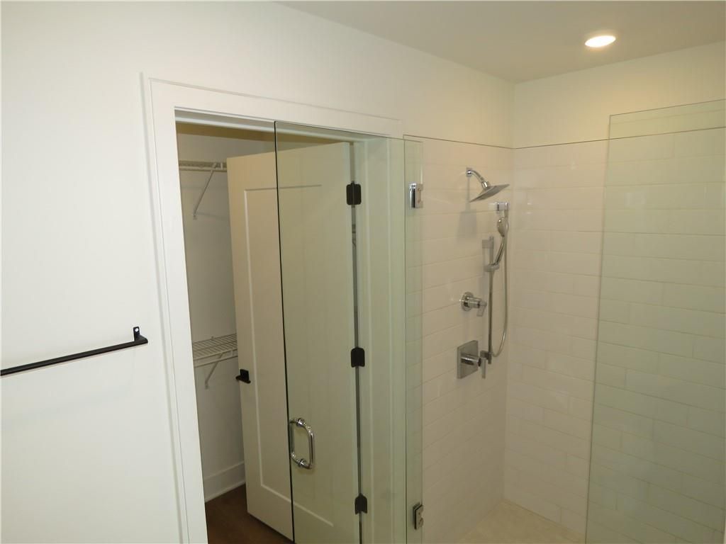 Image 20 of property listing at 788 W Marietta Street NW 1412, Atlanta, GA 30318