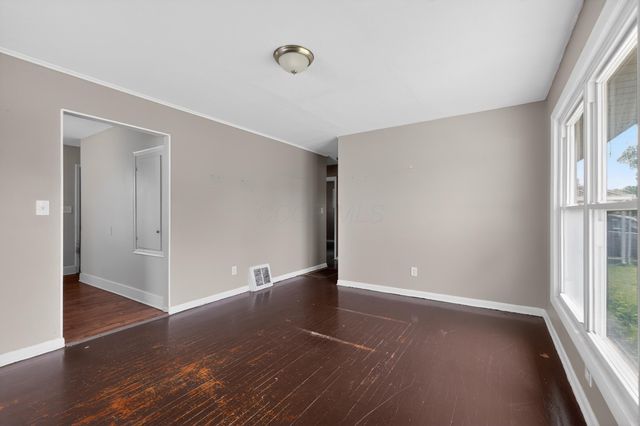 814 Josephine Avenue, Columbus, OH 43204