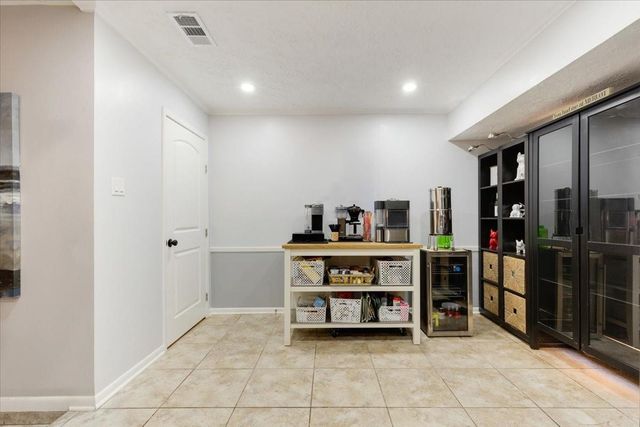 6207 Canada Drive, Pasadena, TX 77505