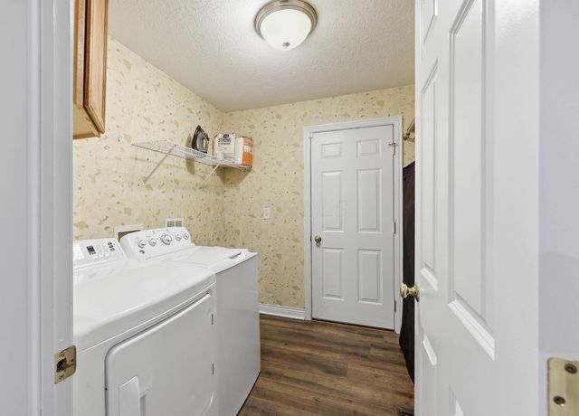 6981 Upper Cambridge Way, Westerville, OH 43082