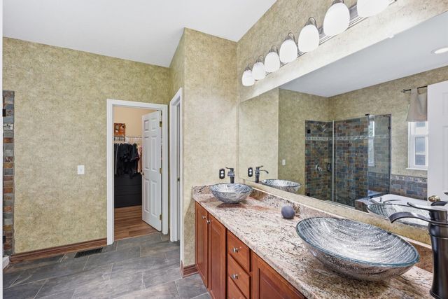 6981 Upper Cambridge Way, Westerville, OH 43082