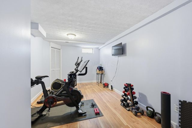 6981 Upper Cambridge Way, Westerville, OH 43082