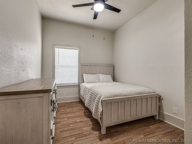 233 W Adams Avenue, Mcalester, OK 74501