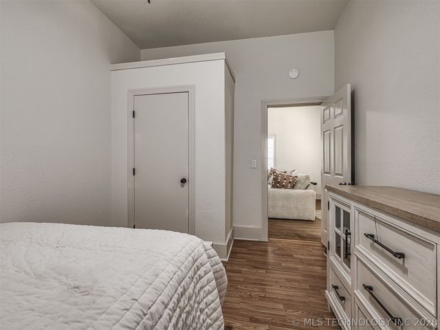 233 W Adams Avenue, Mcalester, OK 74501