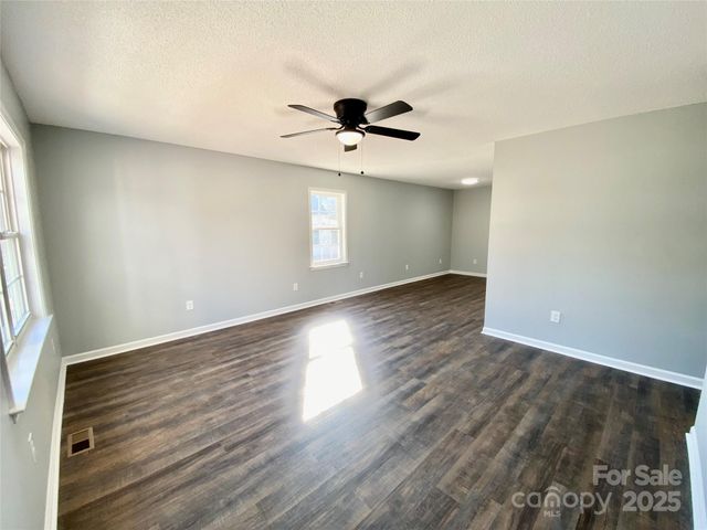 707 5th Street, Spencer, NC 28159