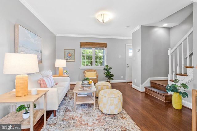 207 EVANS LN, Alexandria, VA 22305
