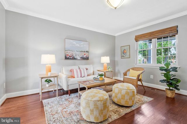 207 EVANS LN, Alexandria, VA 22305