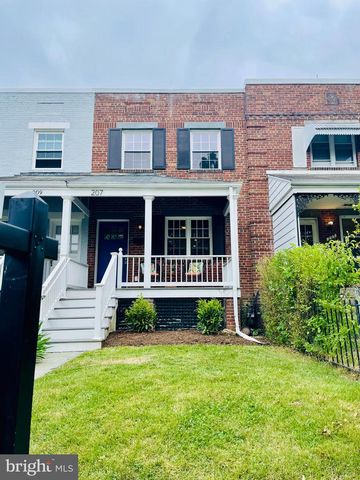 207 EVANS LN, Alexandria, VA 22305