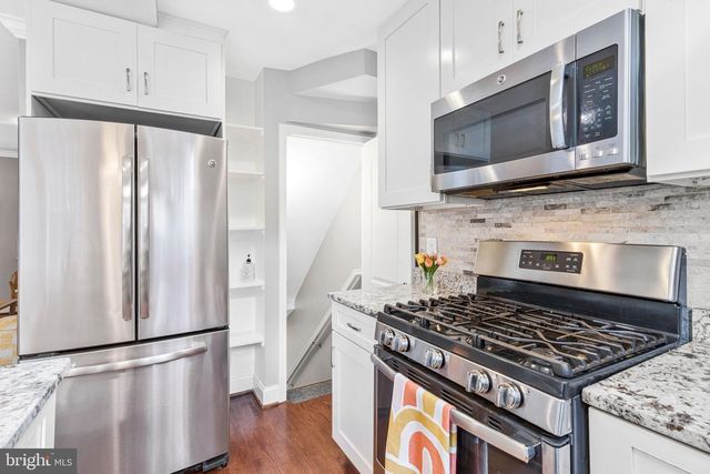207 EVANS LN, Alexandria, VA 22305