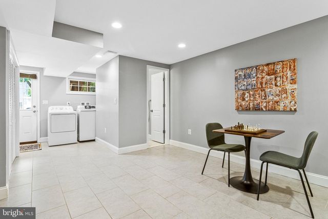 207 EVANS LN, Alexandria, VA 22305