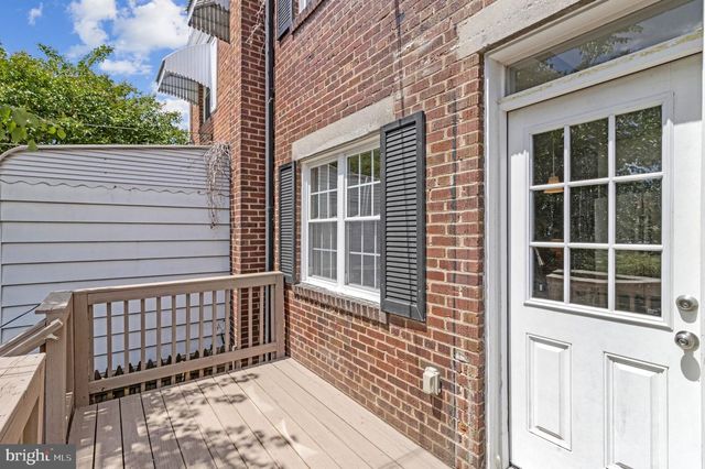 207 EVANS LN, Alexandria, VA 22305