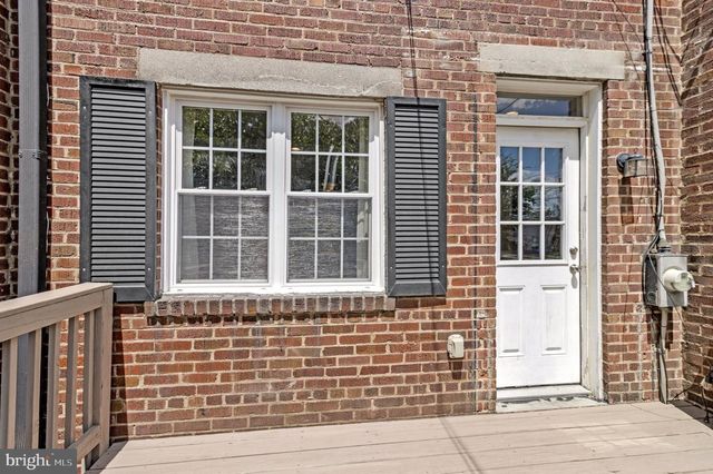 207 EVANS LN, Alexandria, VA 22305