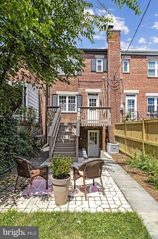 207 EVANS LN, Alexandria, VA 22305