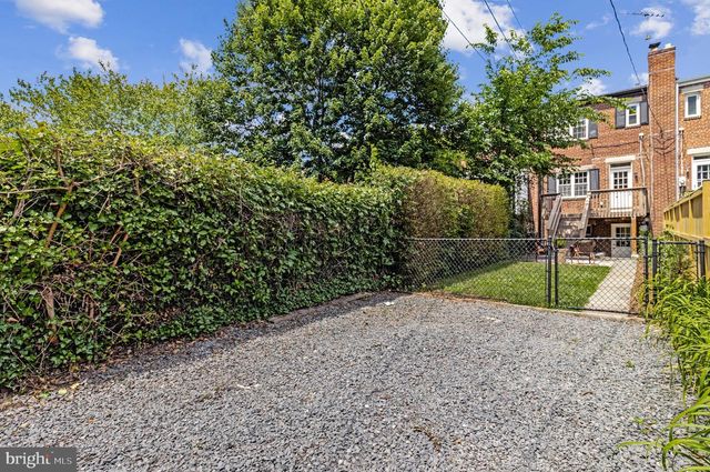207 EVANS LN, Alexandria, VA 22305