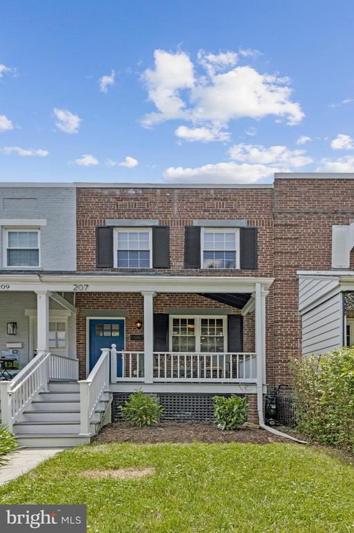 207 EVANS LN, Alexandria, VA 22305