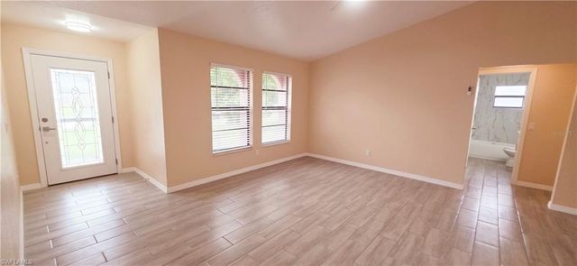 930 NW 34th ST, Cape Coral, FL 33914