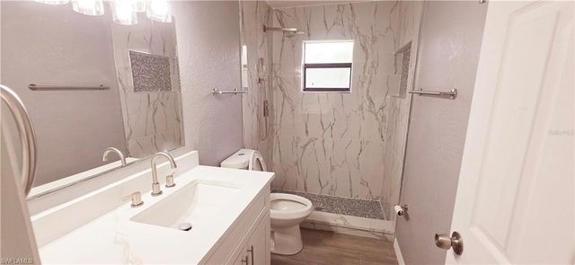 930 NW 34th ST, Cape Coral, FL 33914