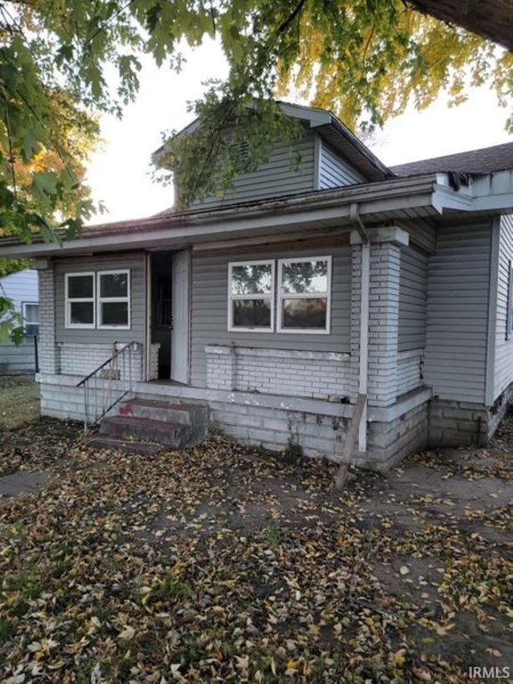 2420 Lafayette Avenue, Terre Haute, IN 47805