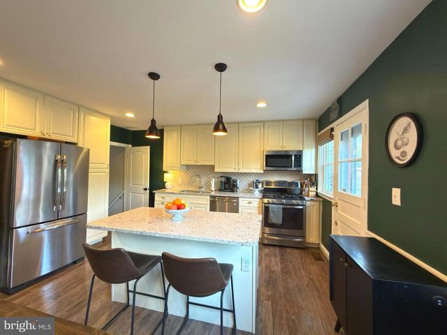 358 OLD TRAIL RD, Baltimore, MD 21212