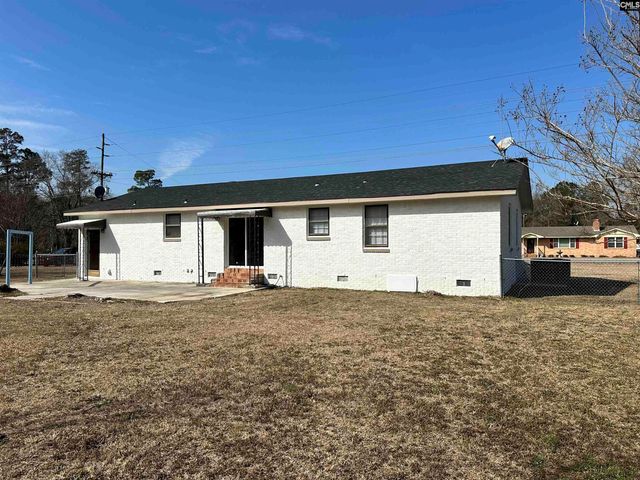 463 Lake Edisto Rd, Orangeburg, SC 29118