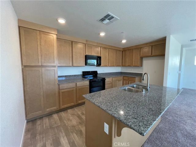 774 Stone Ridge East Avenue, Merced, CA 95341