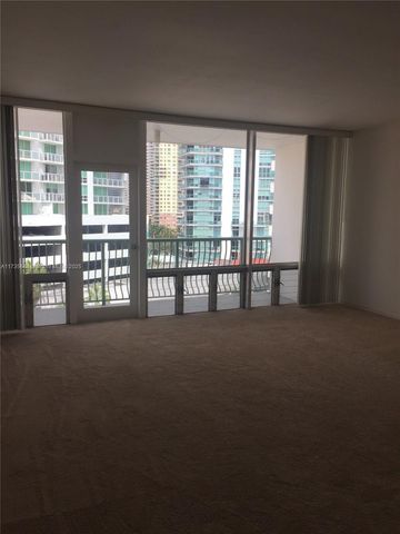 1408 Brickell Bay Dr 917, Miami, FL 33131