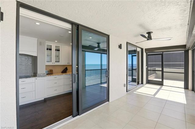 9715 Gulf Shore DR # 701, Naples, FL 34108