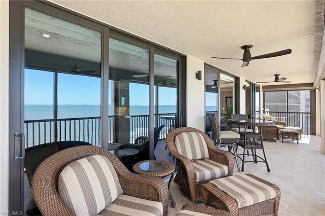 9715 Gulf Shore DR # 701, Naples, FL 34108