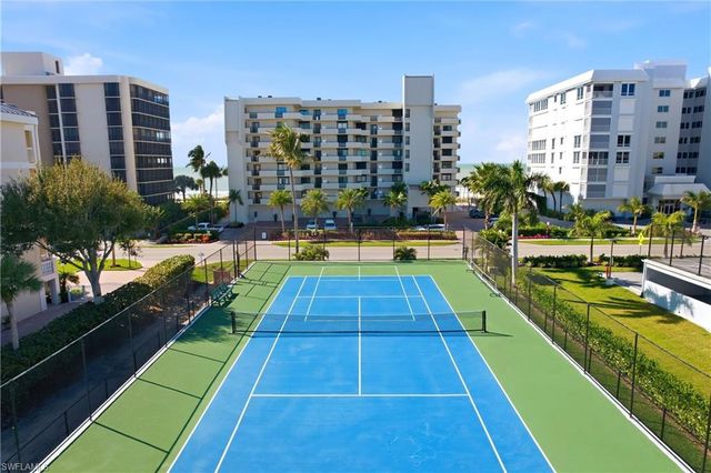 9715 Gulf Shore DR # 701, Naples, FL 34108